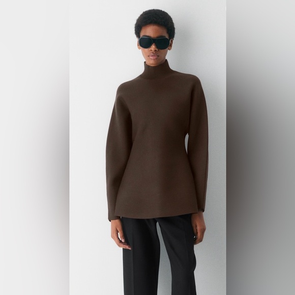Aritzia Sweaters - Aritzia Brown Funnel Neck Sweater